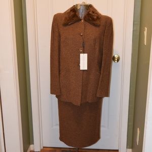 Valentino Griffes Diffusion Wool Suit size 12 NWT